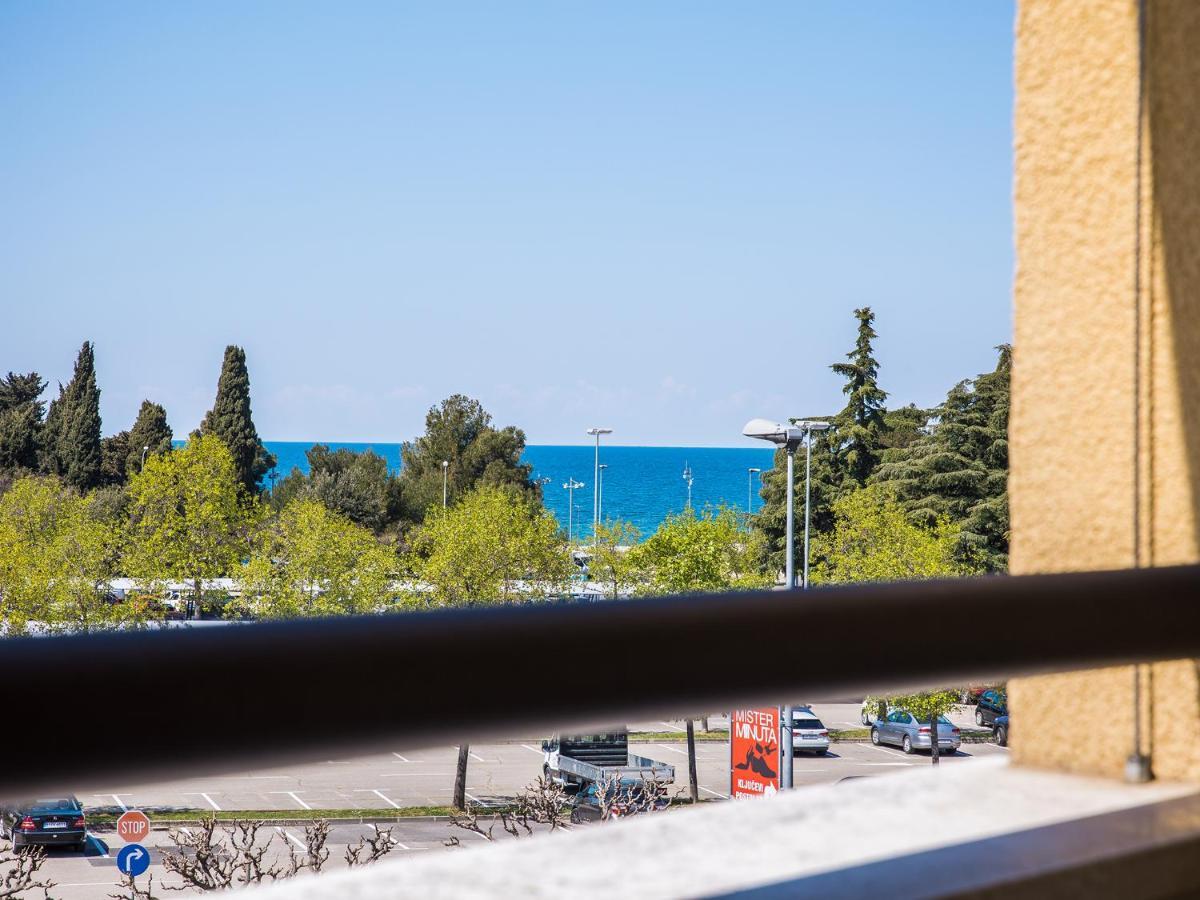 Apartment Residence Poreč Exterior foto
